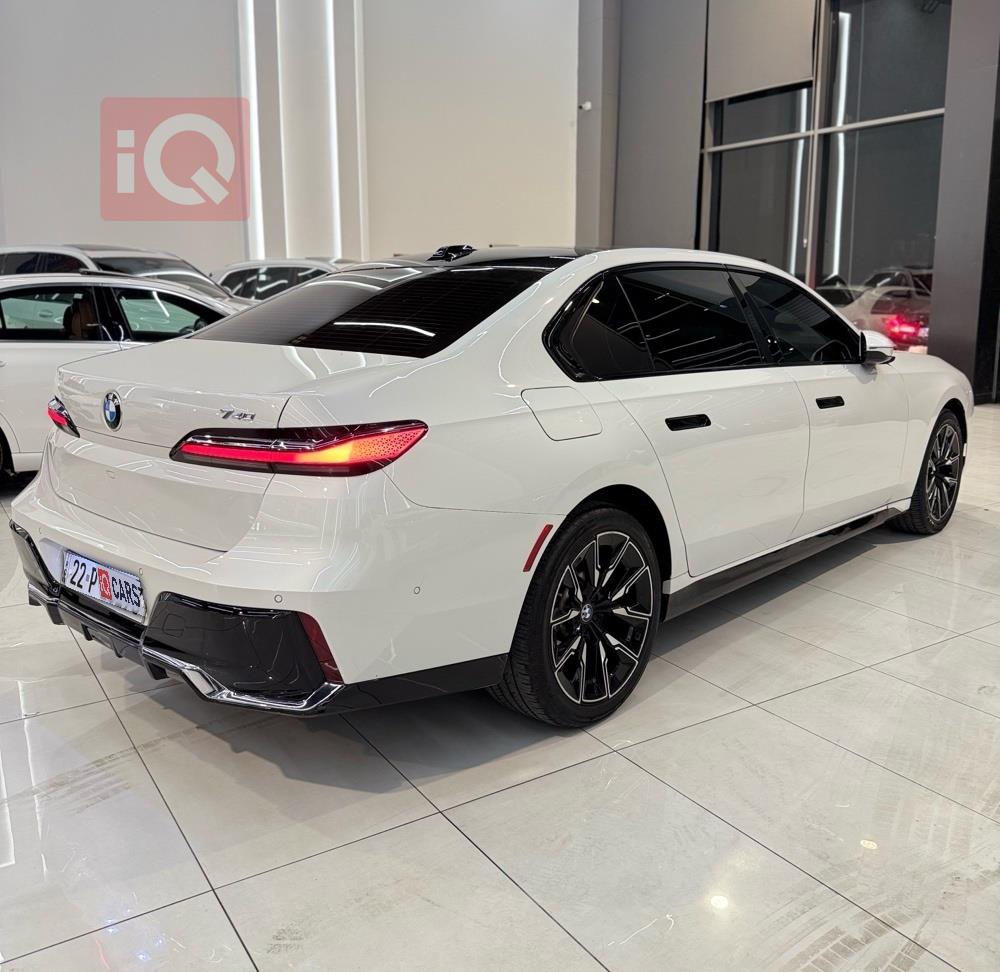 https://cdn.iqcars.iob2d7de31-5cc3-430a-bb06-9c42959303d8_2.jpg